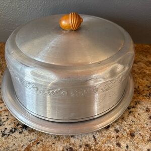 West Bend RARE vintage collectible aluminum cake carrier